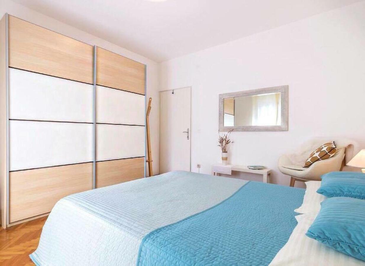 Apartman Eta Pula Exterior photo